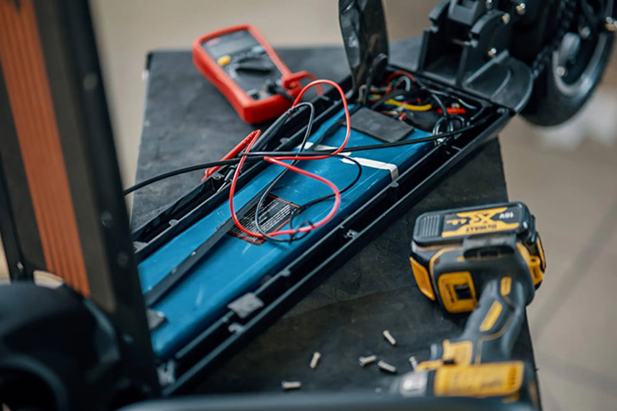Signs Your Electric Scooter Battery Needs to Be Replaced