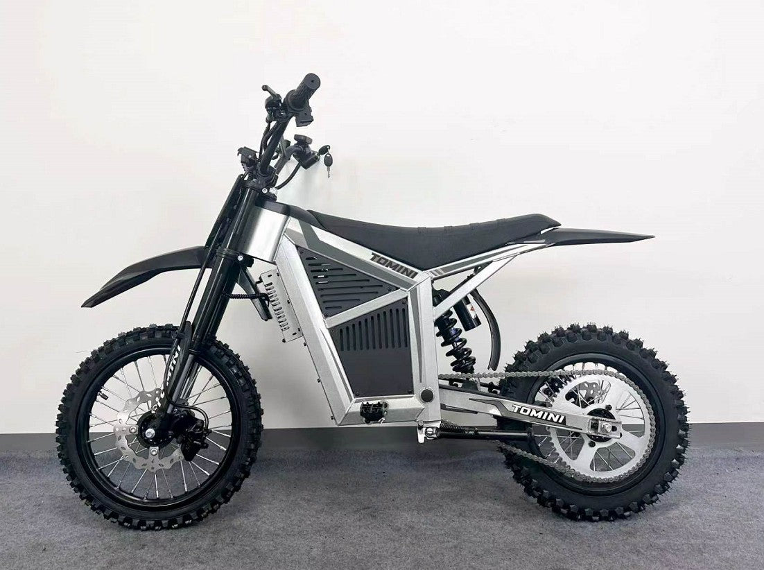SUNNIGOO EM01 electric dirt bike on trail